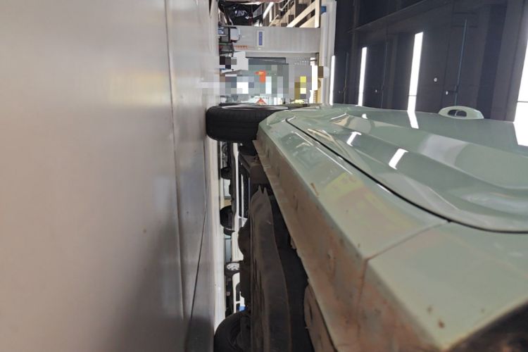 Used Wuling Hongguang MINIEV 2022 Macaron Premium Model – Lithium Iron Phosphate Right Side Sill