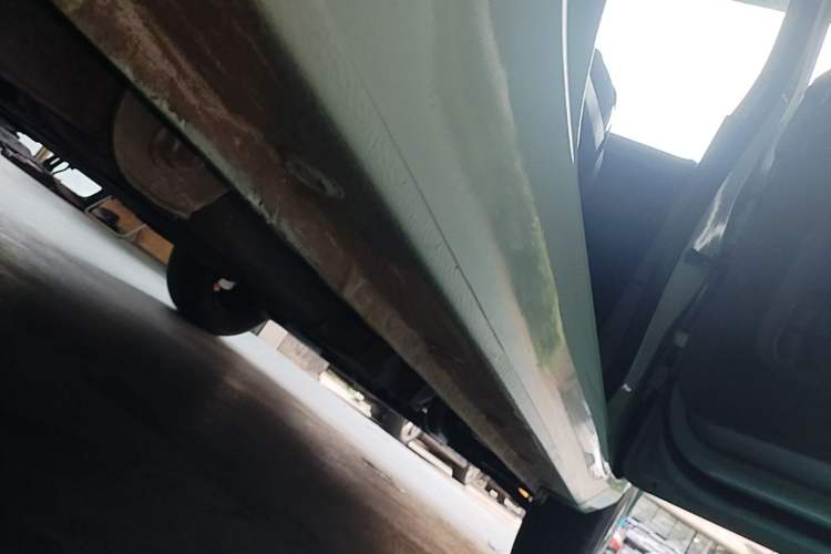 Used Wuling Hongguang MINIEV 2022 Macaron Premium Model – Lithium Iron Phosphate Right Side Sill