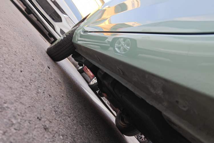 Used Wuling Hongguang MINIEV 2022 Macaron Premium Model – Lithium Iron Phosphate Right Side Sill