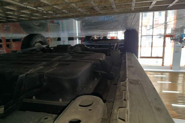 Used Wuling Hongguang MINIEV 2022 Macaron Premium Model – Lithium Iron Phosphate Right Side Sill