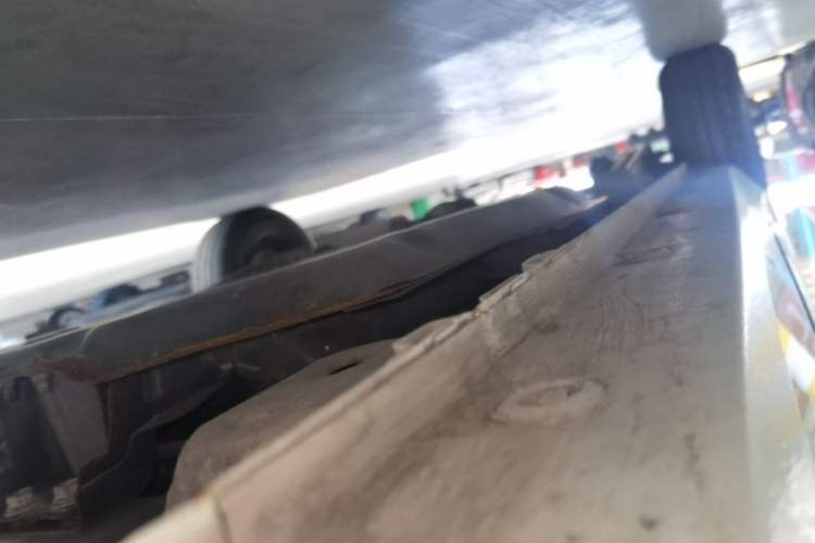 Used Wuling Hongguang MINIEV 2022 Macaron Premium Model – Lithium Iron Phosphate Right Side Sill