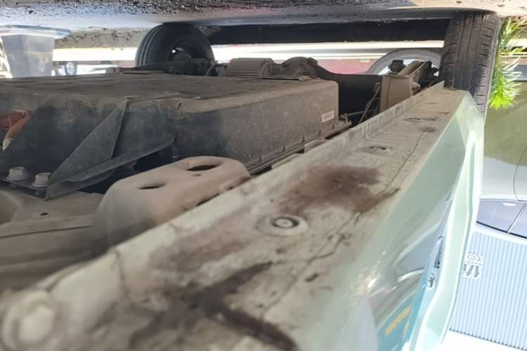 Used Wuling Hongguang MINIEV 2022 Macaron Fashion Model Lithium Iron Phosphate Right Side Sill