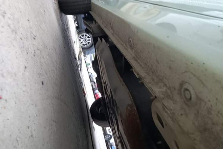 Used Wuling Hongguang MINIEV 2022 Macaron Premium Model – Lithium Iron Phosphate Right Side Sill
