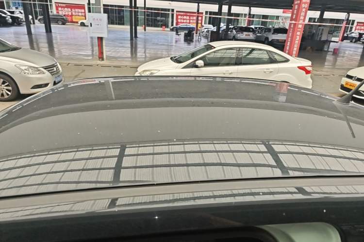 Used Wuling Hongguang MINIEV 2022 Macaron Premium Model – Lithium Ternary Battery Roof