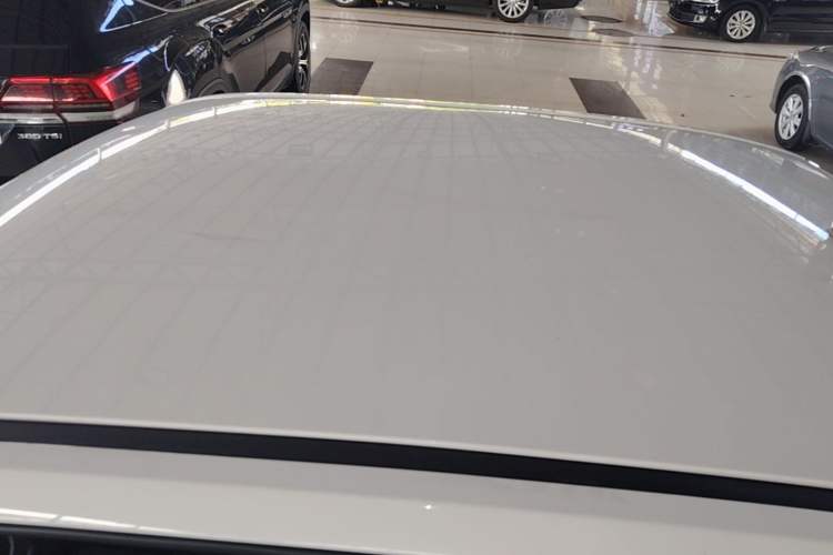 Used Wuling Hongguang MINIEV 2022 Macaron Premium Model – Lithium Iron Phosphate Roof