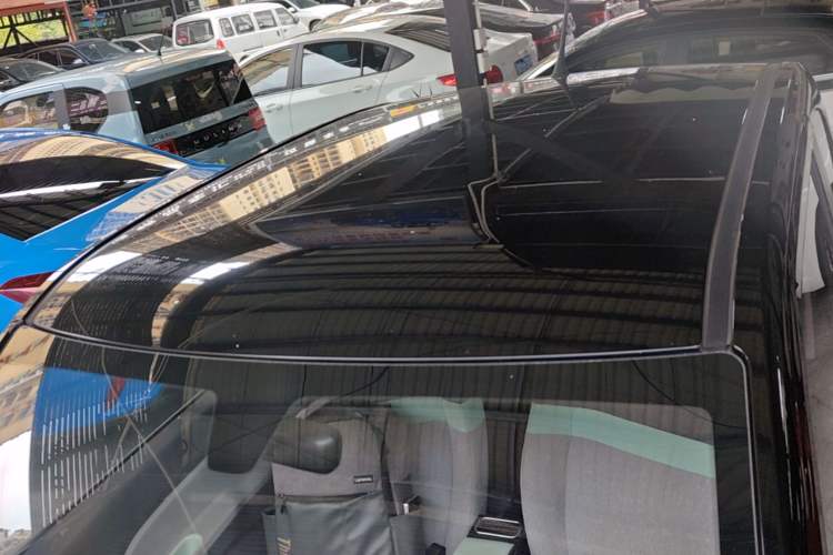 Used Wuling Hongguang MINIEV 2022 Macaron Premium Model – Lithium Iron Phosphate Roof
