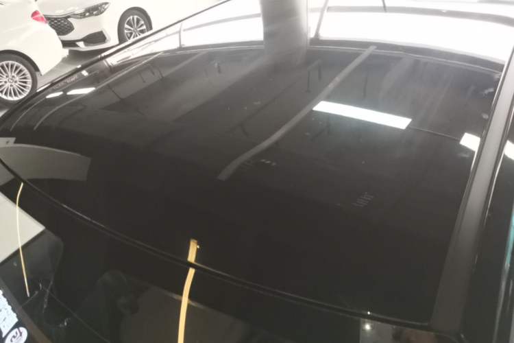 Used Wuling Hongguang MINIEV 2022 Macaron Premium Model – Lithium Iron Phosphate Roof