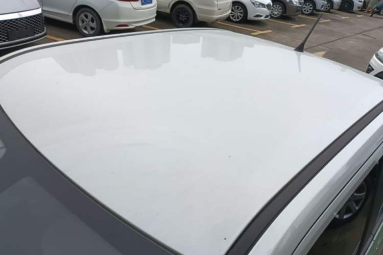Used Wuling Hongguang MINIEV 2022 Macaron Premium Model – Lithium Iron Phosphate Roof