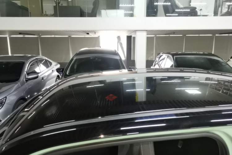 Used Wuling Hongguang MINIEV 2022 Macaron Fashion Model Lithium Iron Phosphate Roof