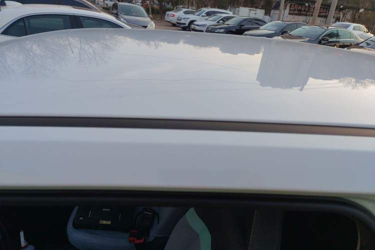 Used Wuling Hongguang MINIEV 2022 Macaron Premium Model – Lithium Iron Phosphate Roof