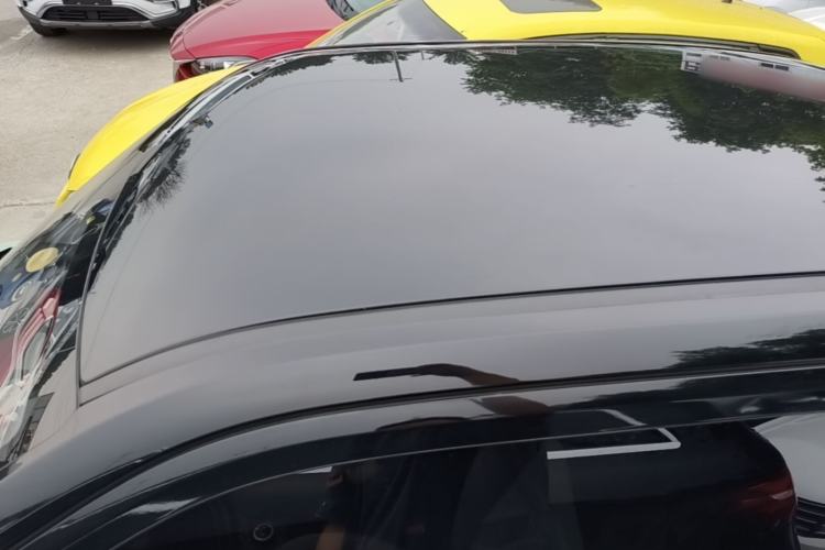 Used Wuling Hongguang MINIEV 2022 Macaron Premium Model – Lithium Iron Phosphate Roof