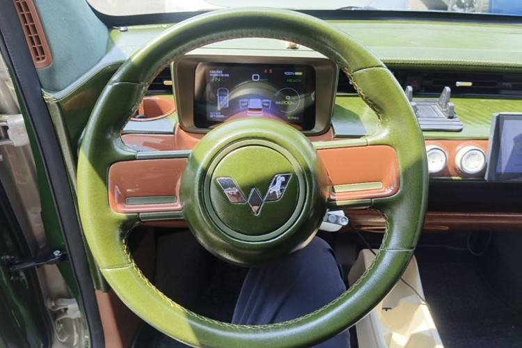 Used Wuling Hongguang MINIEV 2022 GAMEBOY 200km Gaming Edition with Lithium Iron Phosphate Steering Wheel