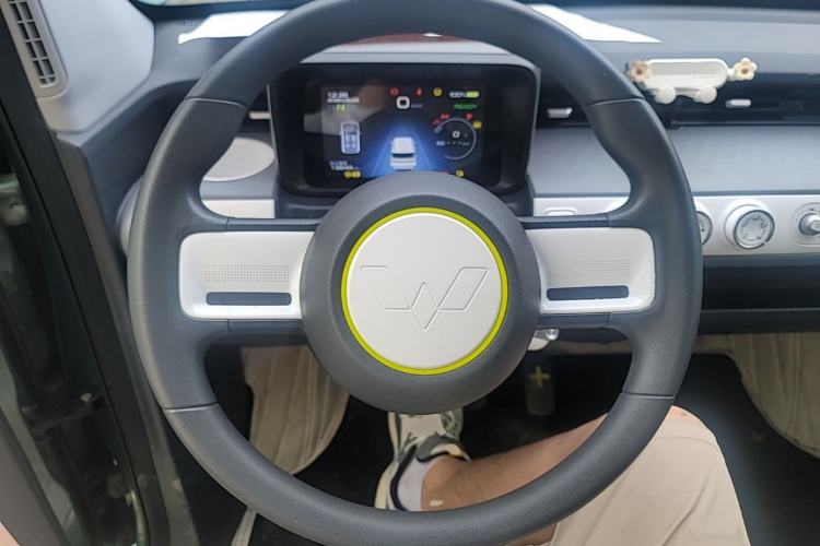 Used Wuling Hongguang MINIEV 2022 GAMEBOY 200km Gaming Edition with Lithium Iron Phosphate Steering Wheel