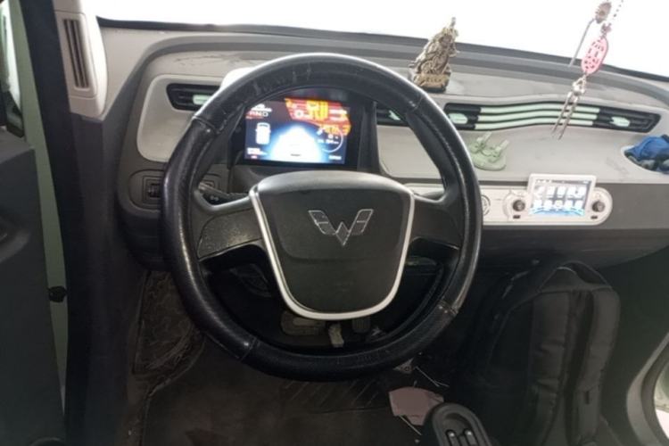 Used Wuling Hongguang MINIEV 2022 Macaron Fashion Edition Lithium-Nickel-Cobalt-Alpha-oxide Steering Wheel