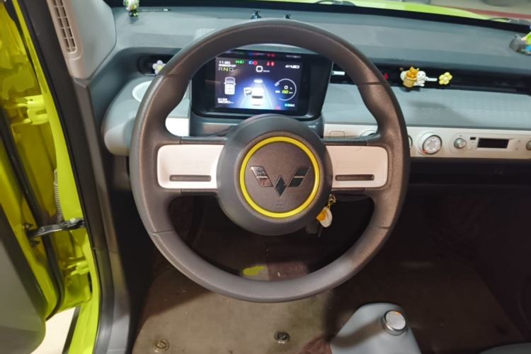Used Wuling Hongguang MINIEV 2022 GAMEBOY 200km Gaming Edition with Lithium Iron Phosphate Steering Wheel