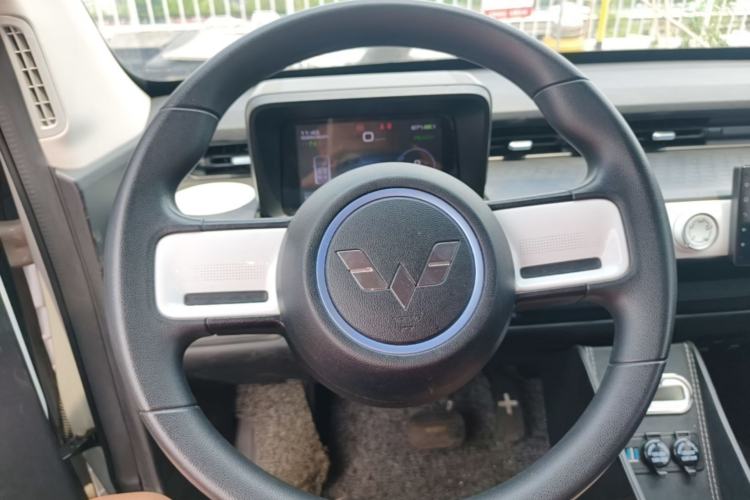 Used Wuling Hongguang MINIEV 2022 GAMEBOY 200km Gaming Edition with Lithium Iron Phosphate Steering Wheel