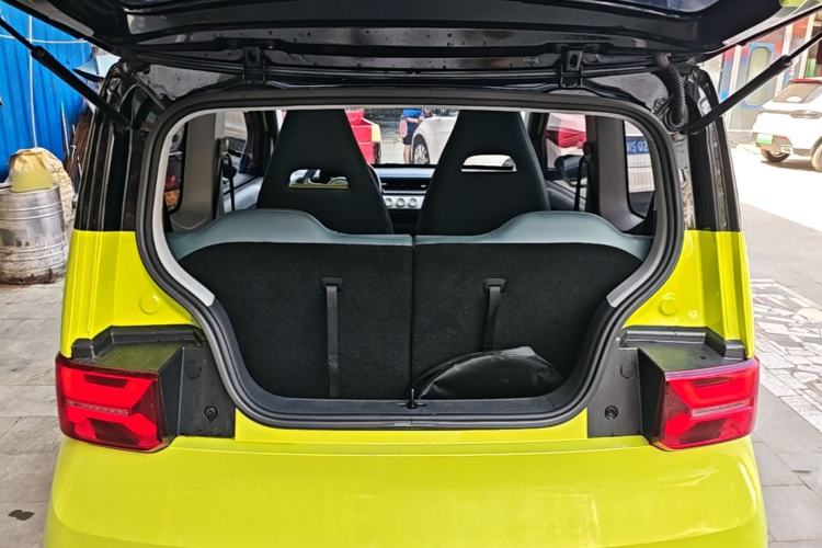 Used Wuling Hongguang MINIEV 2022 GAMEBOY 200km Gaming Edition with Lithium Iron Phosphate Trunk