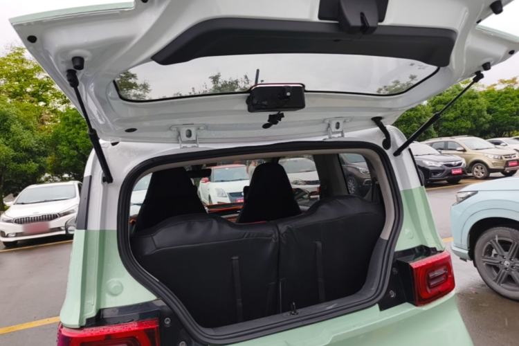 Used Wuling Hongguang MINIEV 2022 Macaron Premium Model – Lithium Iron Phosphate Trunk