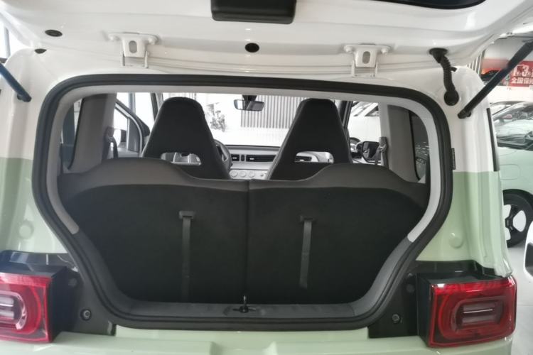 Used Wuling Hongguang MINIEV 2022 Macaron Premium Model – Lithium Iron Phosphate Trunk