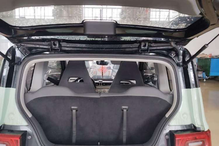 Used Wuling Hongguang MINIEV 2022 Macaron Premium Model – Lithium Iron Phosphate Trunk