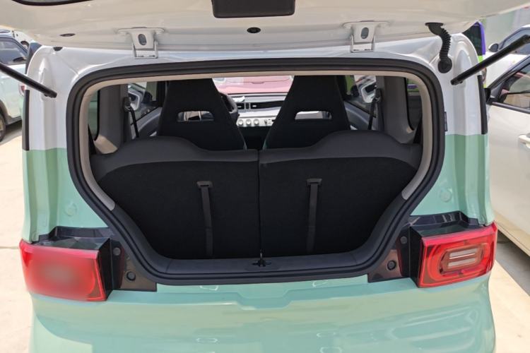 Used Wuling Hongguang MINIEV 2022 Macaron Premium Model – Lithium Iron Phosphate Trunk