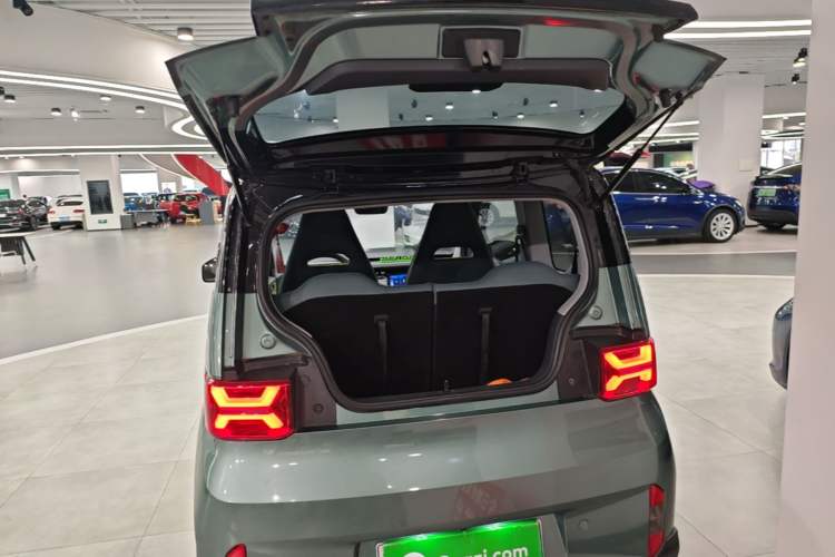 Used Wuling Hongguang MINIEV 2022 GAMEBOY 200km Gaming Edition with Lithium Iron Phosphate Trunk