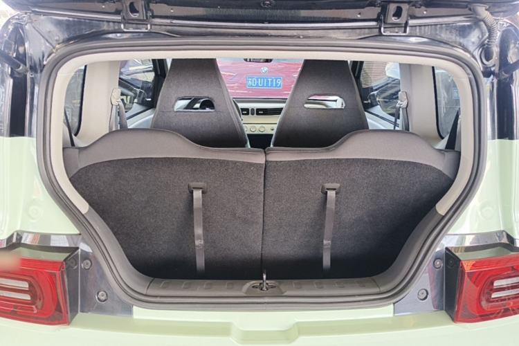 Used Wuling Hongguang MINIEV 2022 Macaron Premium Model – Lithium Iron Phosphate Trunk