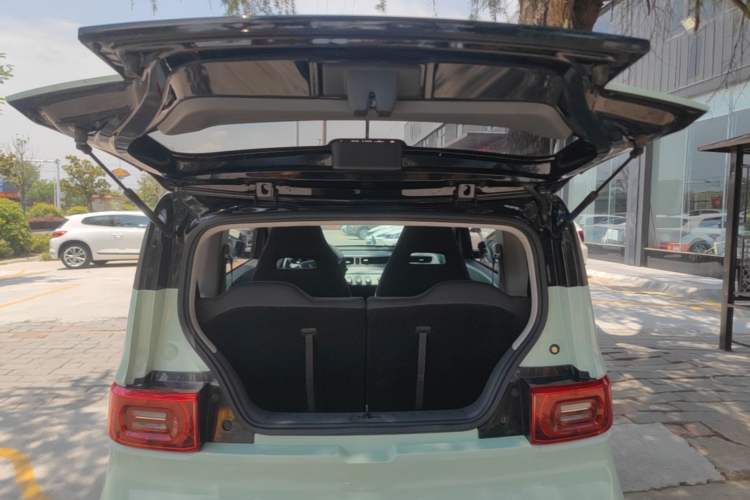 Used Wuling Hongguang MINIEV 2022 Macaron Fashion Model Lithium Iron Phosphate Trunk