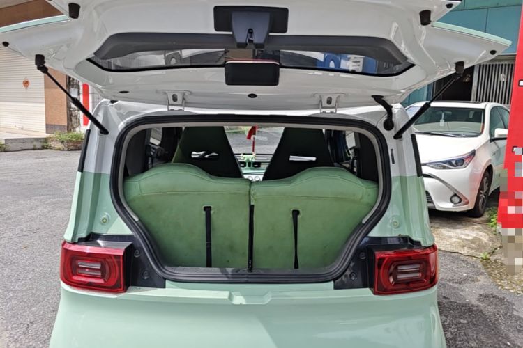 Used Wuling Hongguang MINIEV 2022 Macaron Fashion Model Lithium Iron Phosphate Trunk