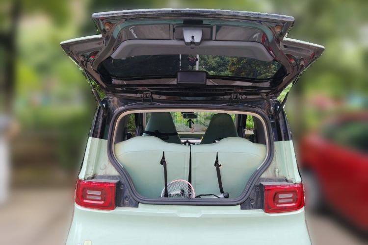 Used Wuling Hongguang MINIEV 2022 Macaron Fashion Model Lithium Iron Phosphate Trunk