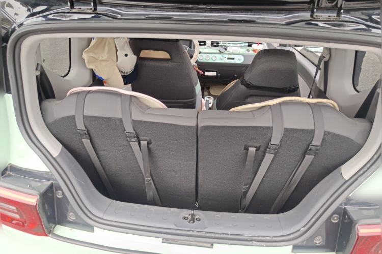 Used Wuling Hongguang MINIEV 2022 Macaron Fashion Model Lithium Iron Phosphate Trunk