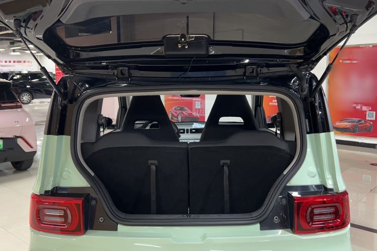 Used Wuling Hongguang MINIEV 2022 Macaron Premium Model – Lithium Iron Phosphate Trunk