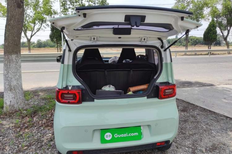 Used Wuling Hongguang MINIEV 2022 Macaron Premium Model – Lithium Iron Phosphate Trunk