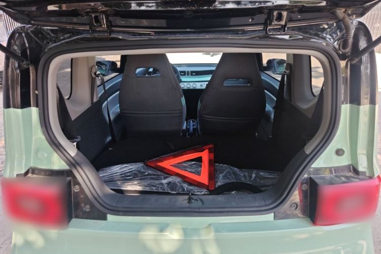 Used Wuling Hongguang MINIEV 2022 Macaron Fashion Model Lithium Iron Phosphate Trunk