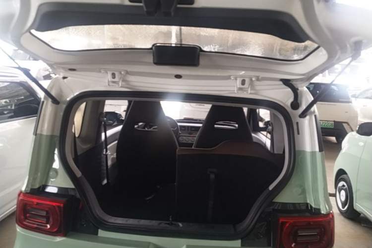 Used Wuling Hongguang MINIEV 2022 Macaron Fashion Model Lithium Iron Phosphate Trunk