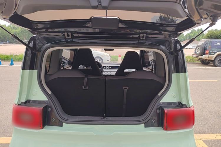 Used Wuling Hongguang MINIEV 2022 Macaron Premium Model – Lithium Iron Phosphate Trunk