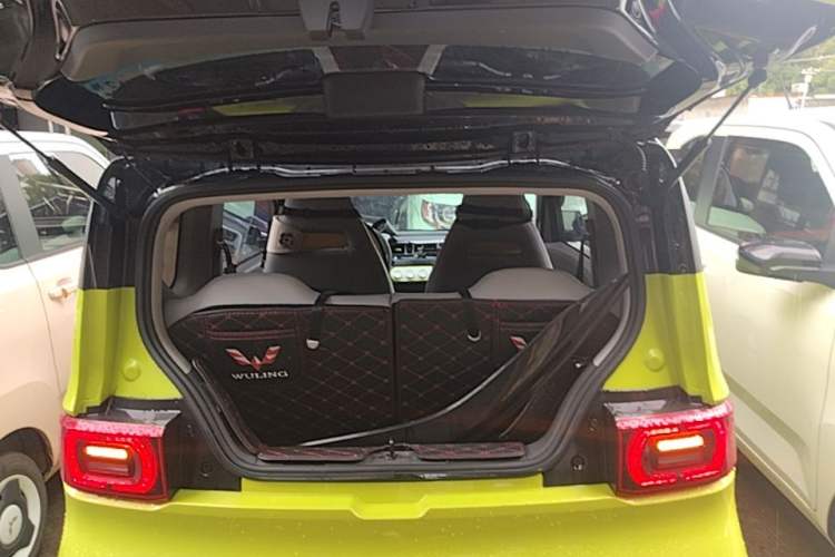 Used Wuling Hongguang MINIEV 2022 Macaron-Color Edition Lithium Iron Phosphate Trunk