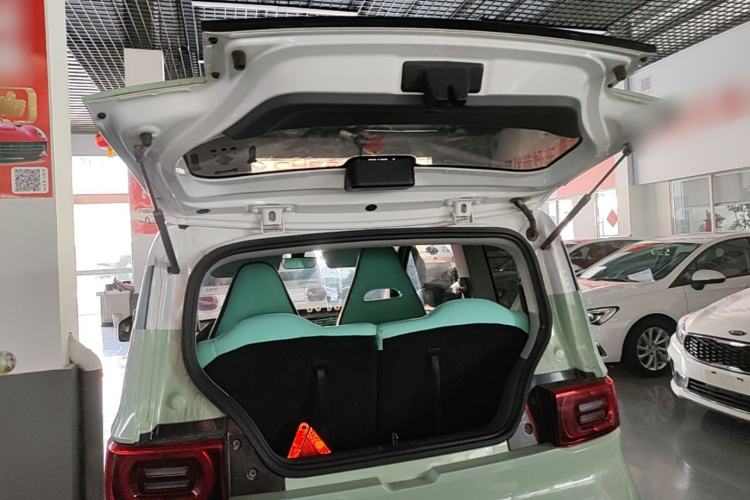 Used Wuling Hongguang MINIEV 2022 Macaron Fashion Model Lithium Iron Phosphate Trunk
