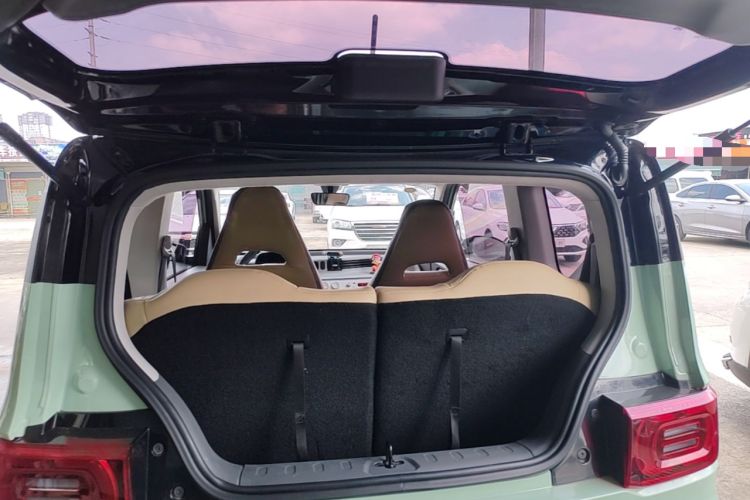 Used Wuling Hongguang MINIEV 2022 Macaron Premium Model – Lithium Iron Phosphate Trunk
