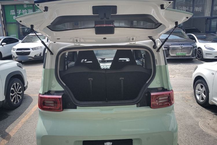 Used Wuling Hongguang MINIEV 2022 Macaron Premium Model – Lithium Iron Phosphate Trunk