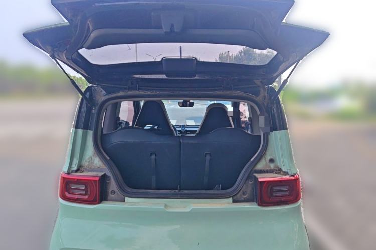 Used Wuling Hongguang MINIEV 2022 Macaron Premium Model – Lithium Iron Phosphate Trunk
