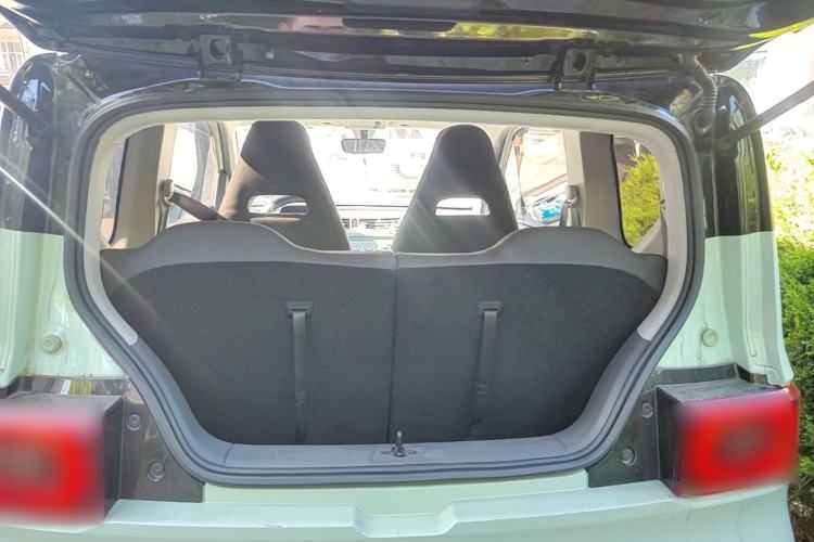 Used Wuling Hongguang MINIEV 2022 Macaron Premium Model – Lithium Iron Phosphate Trunk