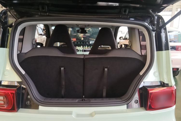 Used Wuling Hongguang MINIEV 2022 Macaron Premium Model – Lithium Iron Phosphate Trunk