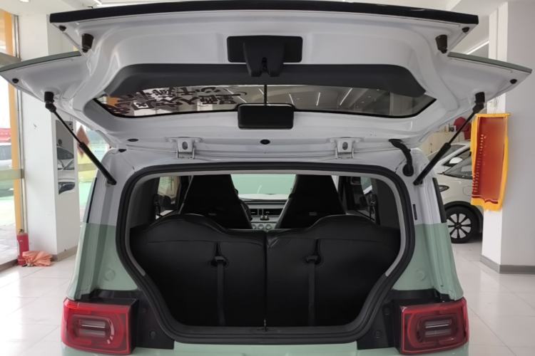 Used Wuling Hongguang MINIEV 2022 Macaron Premium Model – Lithium Iron Phosphate Trunk
