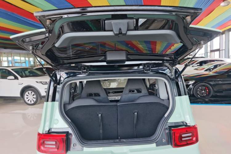Used Wuling Hongguang MINIEV 2022 Macaron Premium Model – Lithium Iron Phosphate Trunk