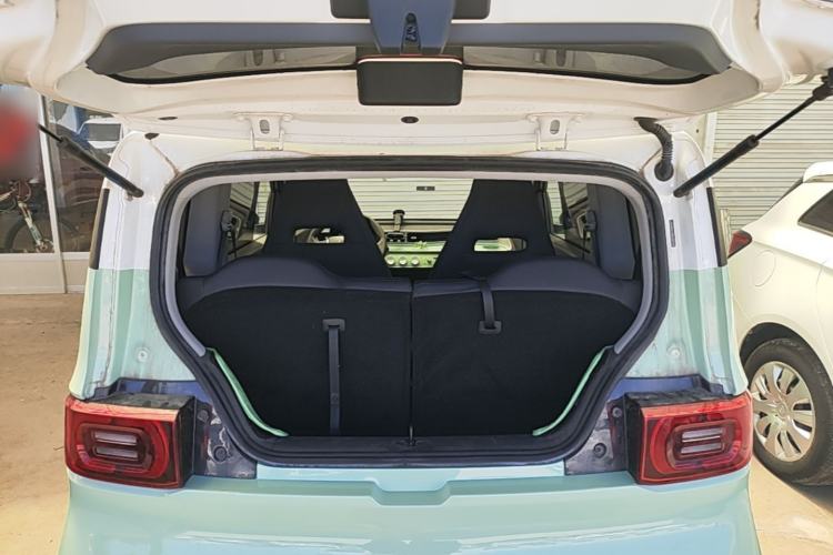 Used Wuling Hongguang MINIEV 2022 Macaron Fashion Model Lithium Iron Phosphate Trunk