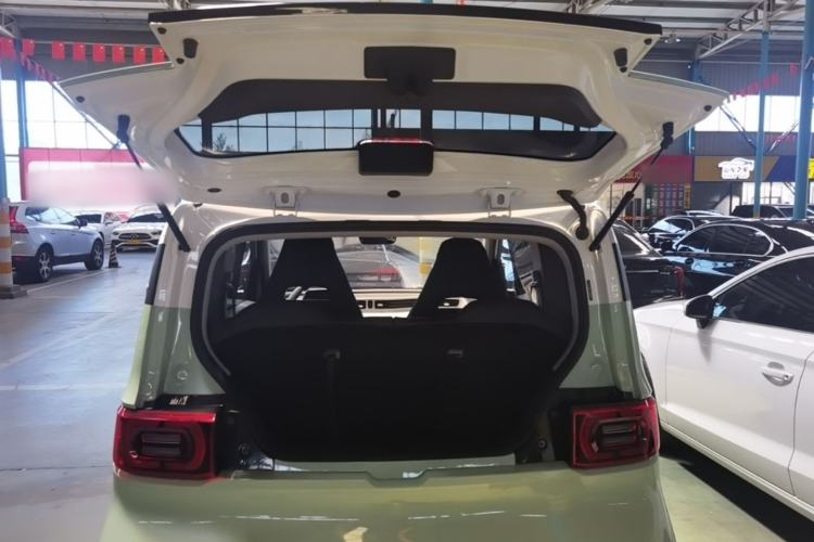 Used Wuling Hongguang MINIEV 2022 Macaron Premium Model – Lithium Iron Phosphate Trunk