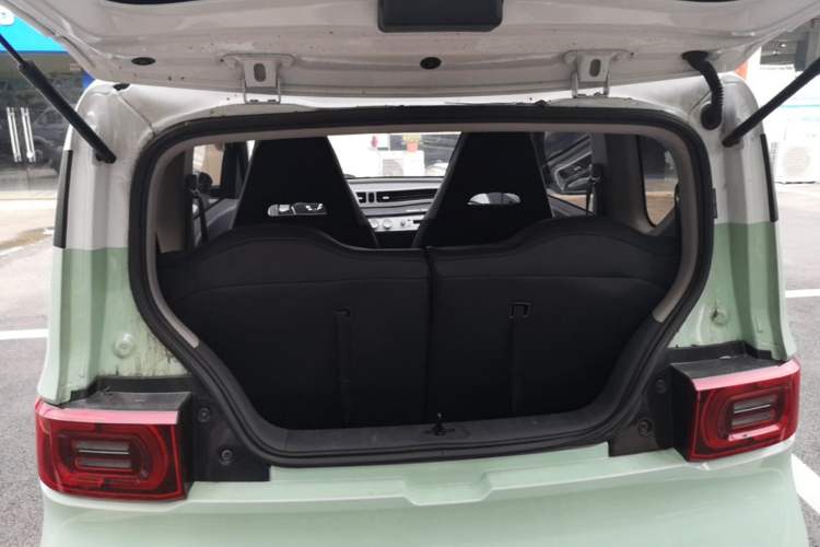 Used Wuling Hongguang MINIEV 2022 Macaron Premium Model – Lithium Ternary Battery Trunk