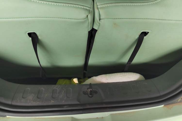 Used Wuling Hongguang MINIEV 2022 Macaron Premium Model – Lithium Iron Phosphate Trunk
