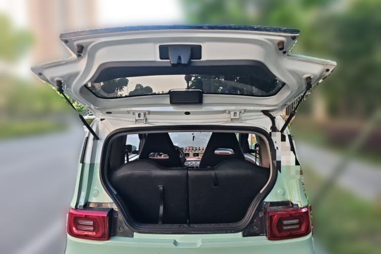 Used Wuling Hongguang MINIEV 2022 Macaron Fashion Model Lithium Iron Phosphate Trunk